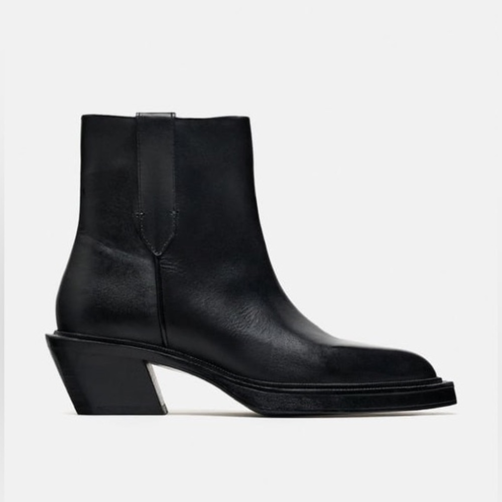 LEATHER COWBOY ANKLE BOOTS